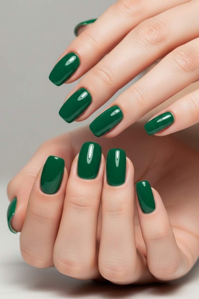Emerald Green Short Squoval Nails