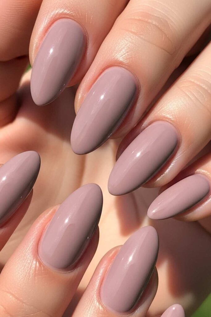 Glazed Donut Chrome on Short Almond Nails