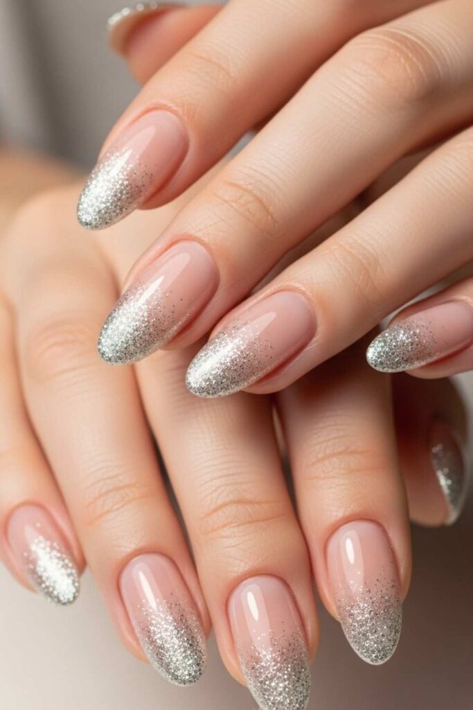 Glitter-Ombré Fade from Nude to Silver