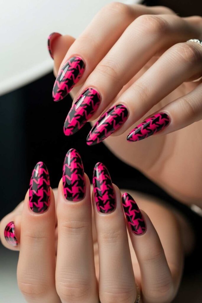 30 Nails That Bring 90s Art Back And Make It Look Better Than Ever 14 Glitter Ombre from Black to Silver