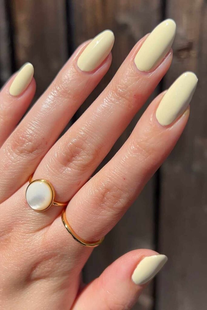 86 Neutral Nail Ideas That Look Expensive Without Even Trying 18 Butter Yellow Sheer Nails The New Naked