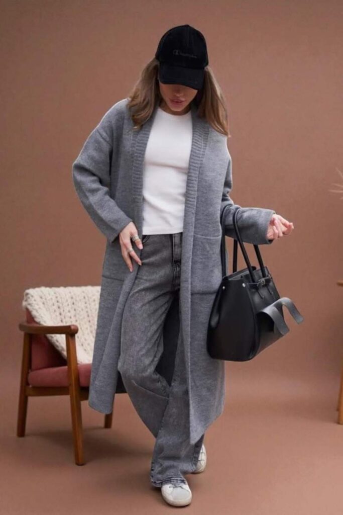 83 Curvy Girl Outfits That Look Effortlessly Chic (2026 Edit) 7 Cargo Trousers + Fitted Longline Cardigan
