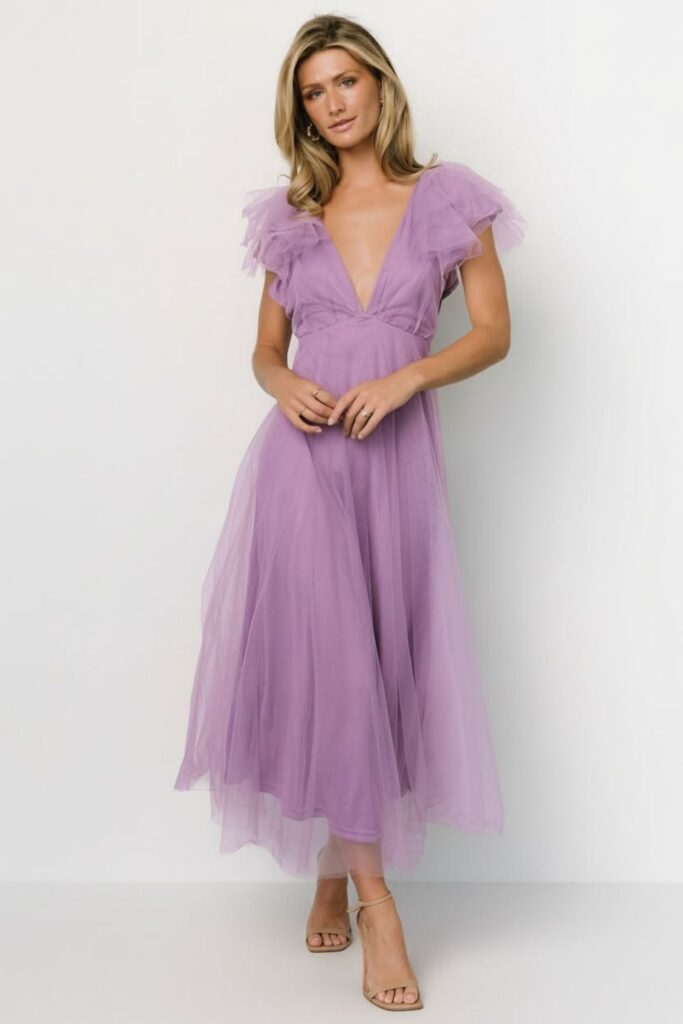 19 Best Birthday Outfit Ideas That Feel Like You, But Make-An-Entrance 7 Flowy Midi Dress in Dusty Lavender or Lilac