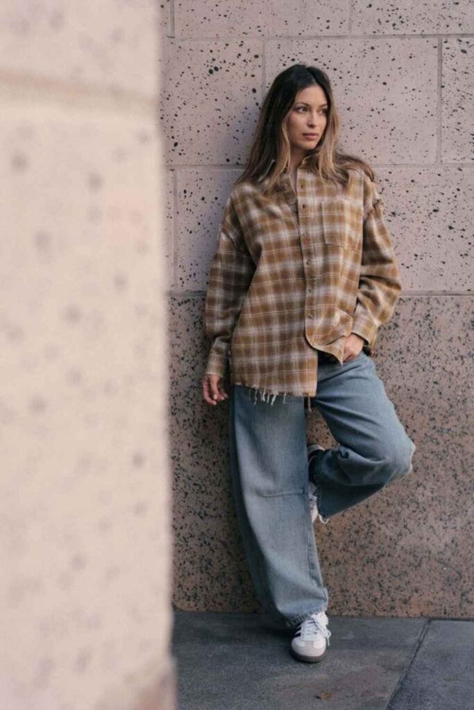 35 Budget Fashion Affordable Outfits That Look Anything But Cheap in 2026 8 Oversized Flannel Shirt Over a Longline White Tee