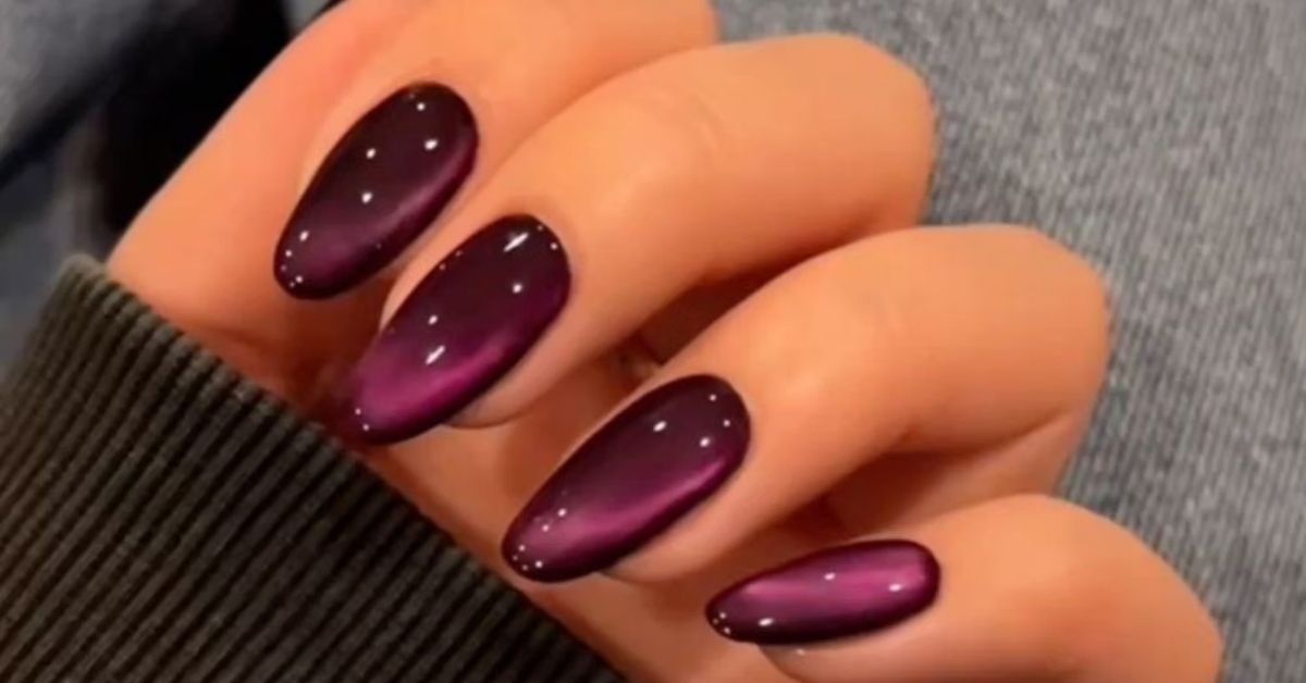 Cat Eye Nail Polish